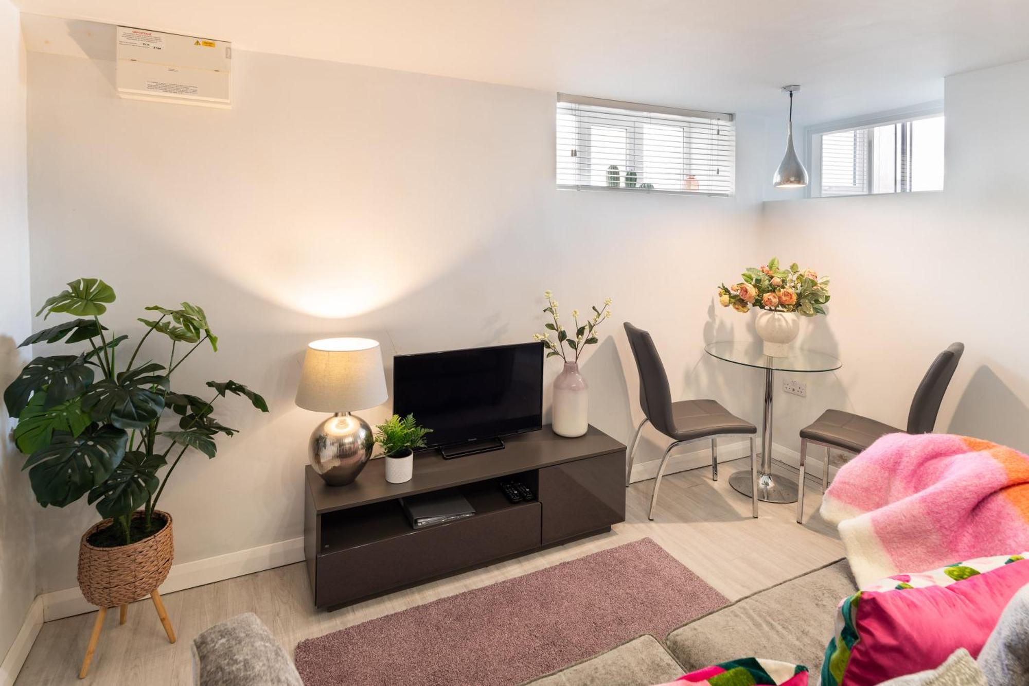 Gorgeous Boutique Flat Sleeps 2 In Lyme Regis Villa Bagian luar foto