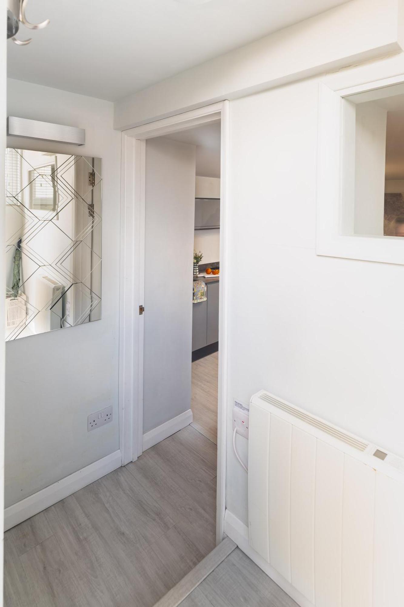 Gorgeous Boutique Flat Sleeps 2 In Lyme Regis Villa Bagian luar foto